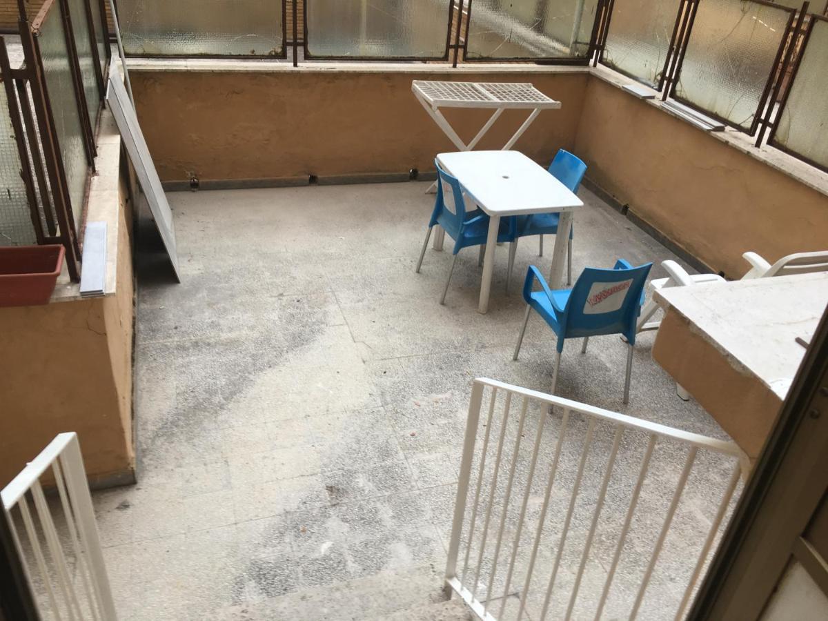 דירות Ostia Roma Vacanze Al Mare מראה חיצוני תמונה